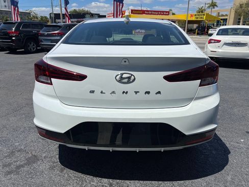 Used 2020 Hyundai Elantra Value Edition w/ Cargo Package (C1) image 5