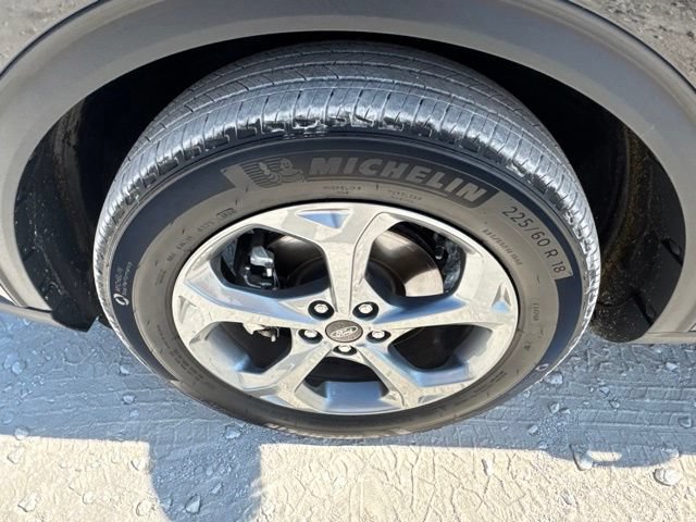 Used 2025 Ford Escape ST-Line AWD/4WD image 21