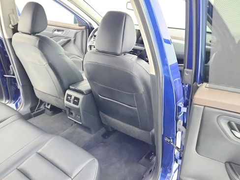 Used 2023 Nissan Rogue SL w/ SL Premium Package AWD/4WD image 22