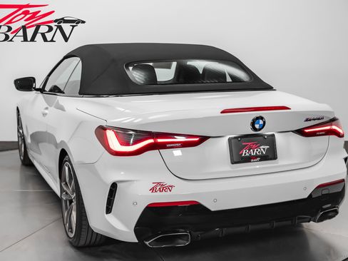 Used 2021 BMW M440i Convertible w/ Premium Package image 20