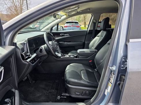 Certified 2023 Kia Sportage EX AWD/4WD image 16