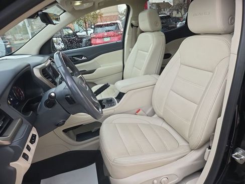 Certified 2022 GMC Acadia Denali w/ Denali Ultimate Package image 14