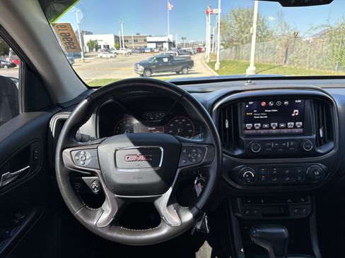 Used 2016 GMC Canyon SLE w/ All Terrain Package AWD/4WD image 16