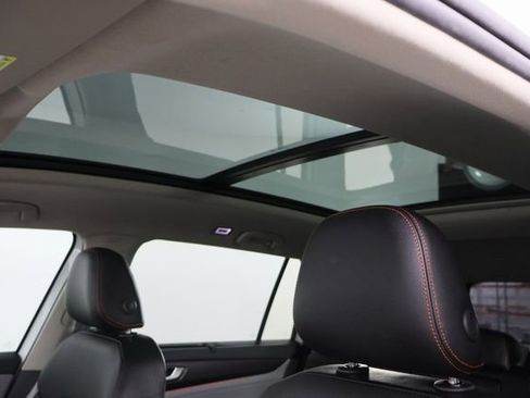 Used 2025 Volkswagen Atlas Peak Edition SE image 27