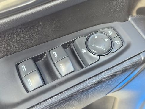 Used 2022 Chevrolet Silverado 1500 Custom AWD/4WD image 20