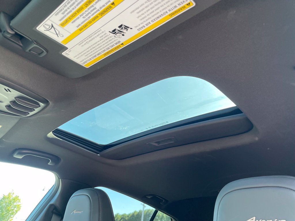 Used 2024 Buick Envista Avenir FWD image 25