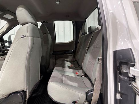 Used 2019 Ford F250 XL w/ STX Appearance Package AWD/4WD image 13