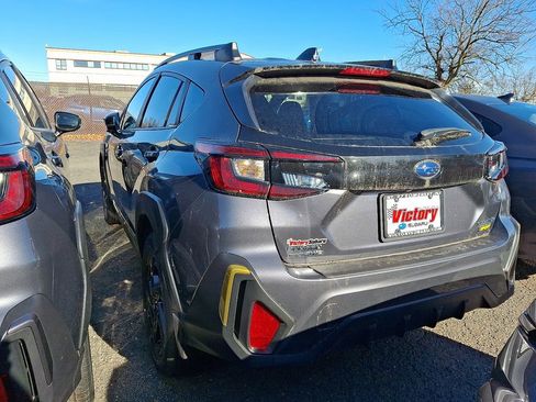Used 2025 Subaru Crosstrek 2.5i Sport AWD/4WD image 4