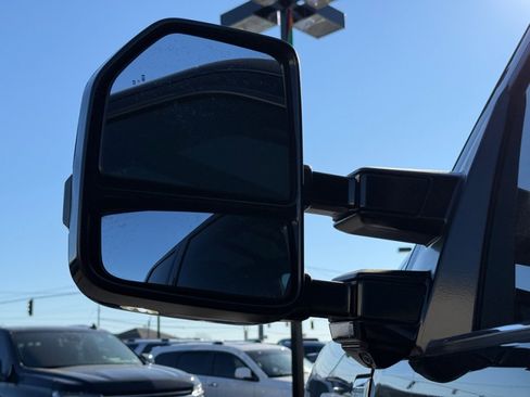 Used 2020 Ford F250 Platinum w/ FX4 Off-Road Package image 38