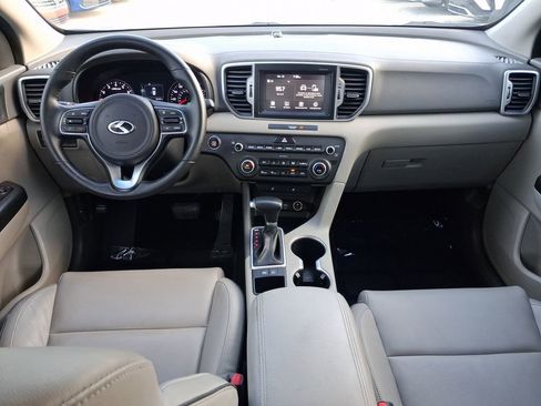 Used 2017 Kia Sportage EX FWD image 9