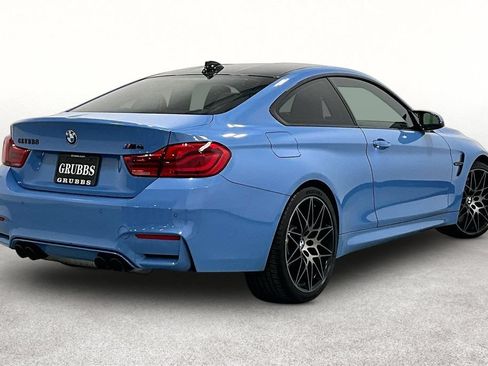 Used 2018 BMW M4 Coupe w/ Competition Package RWD image 2