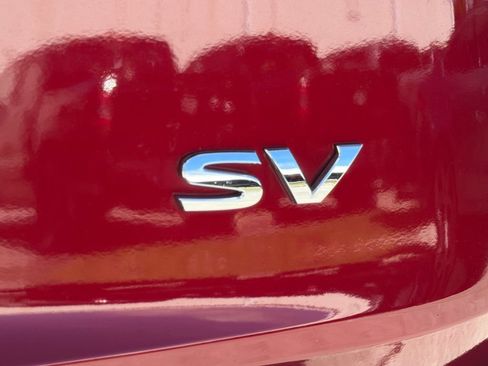 Used 2023 Nissan Rogue SV w/ SV Premium B Package FWD image 11