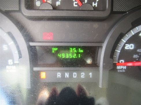 Used 2014 Ford E-250 and Econoline 250 Extended w/ Power Group image 10