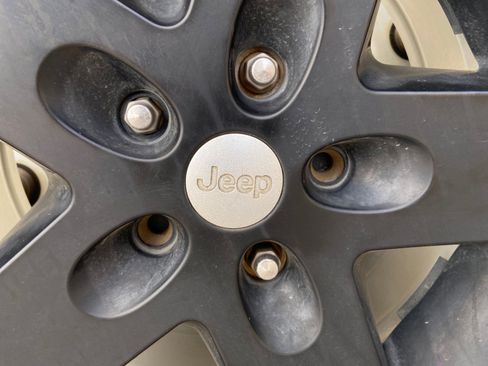 Used 2017 Jeep Wrangler Sport w/ Quick Order Package 24S image 24