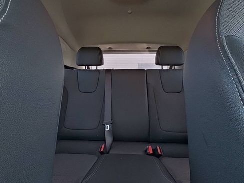 Used 2025 Buick Encore GX Preferred FWD image 26