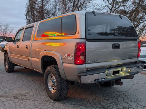 Used 2003 Chevrolet Silverado 2500 LT image 5