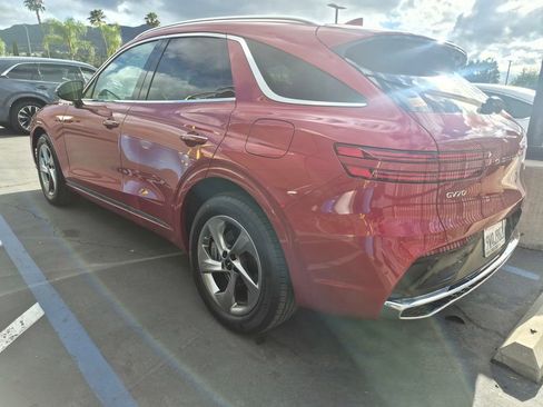 Used 2026 Genesis GV70 2.5T Select image 5
