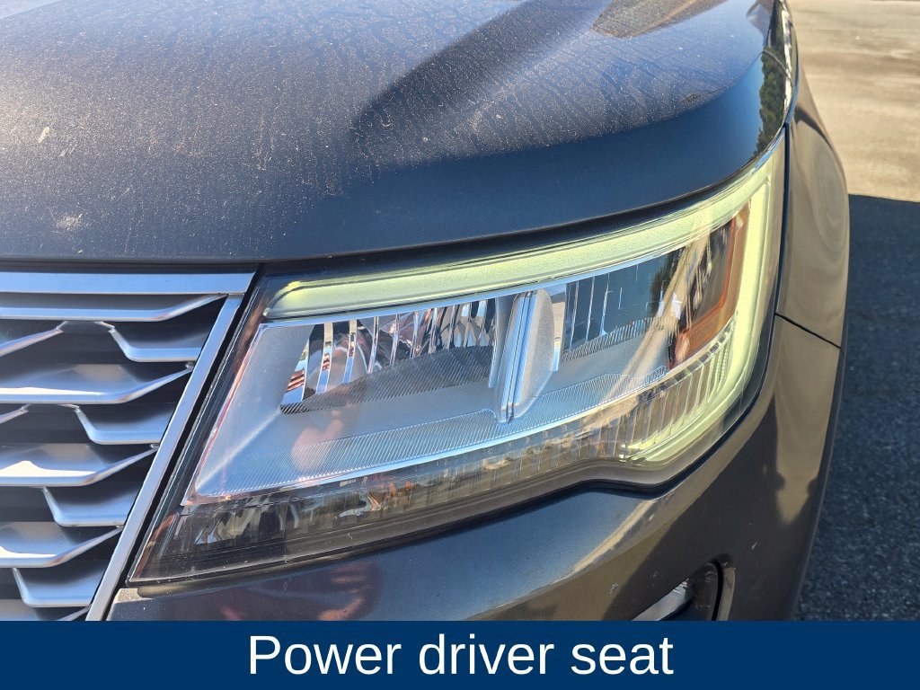 Used 2018 Ford Explorer Platinum AWD/4WD image 8