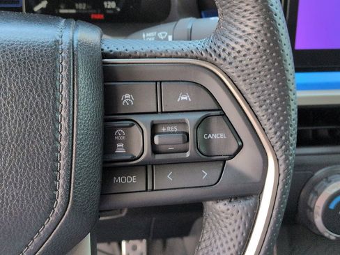 Used 2024 Toyota Tacoma TRD Sport image 13