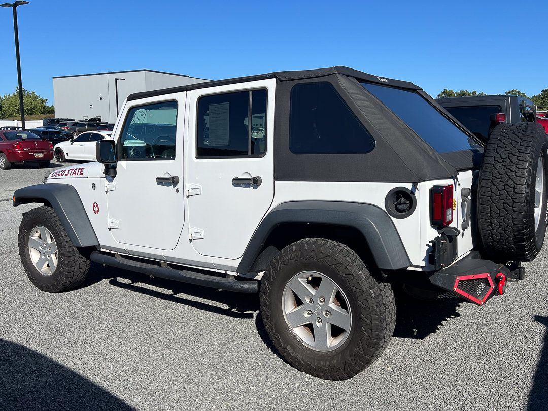 Used 2018 Jeep Wrangler Unlimited Sport S AWD/4WD image 2
