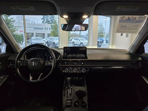 Used 2022 Honda Civic Touring image 26