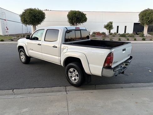 Used 2008 Toyota Tacoma PreRunner RWD image 9