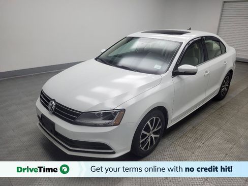 Used 2017 Volkswagen Jetta SE FWD image 1