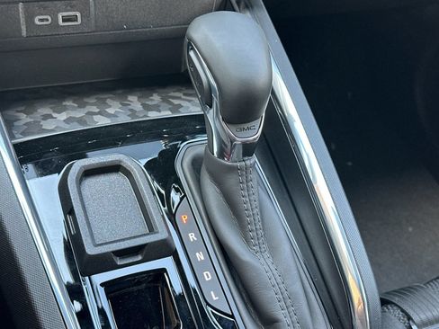 Certified 2026 GMC Canyon Elevation RWD image 20