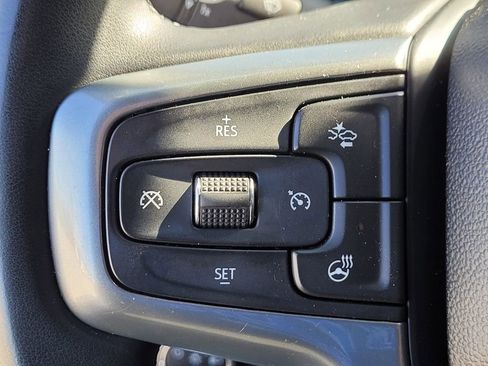 Used 2024 Chevrolet Silverado 2500 LTZ AWD/4WD image 24