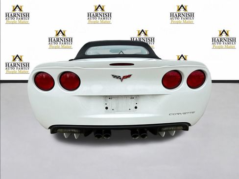 Used 2005 Chevrolet Corvette Convertible w/ Preferred Equipment Group RWD image 5
