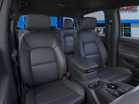 New 2026 GMC Canyon Elevation w/ Convenience Package image 40