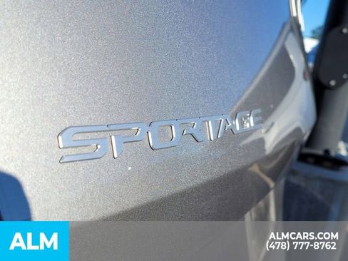 Used 2024 Kia Sportage LX image 10