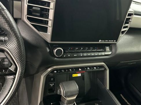 Used 2022 Toyota Tundra Limited image 16