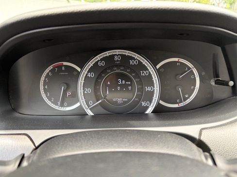 Used 2013 Honda Accord Touring image 17