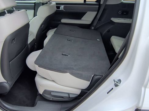 Used 2026 Hyundai Santa Fe SEL FWD image 33