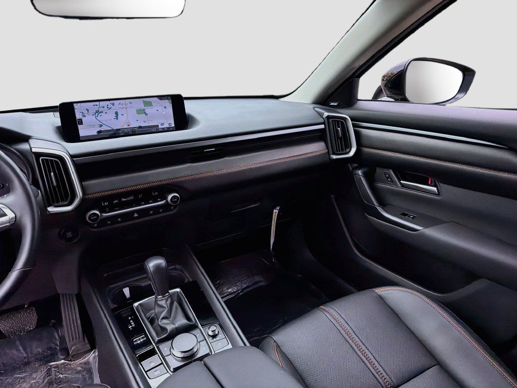 Certified 2025 MAZDA CX-50 AWD 2.5 Turbo w/ Premium Pkg image 27