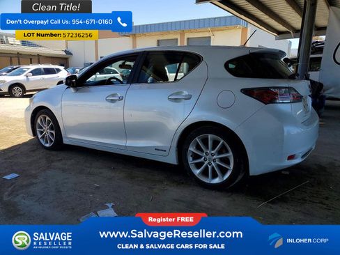 Used 2011 Lexus CT 200h FWD image 3