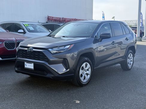 Used 2024 Toyota RAV4 LE image 1