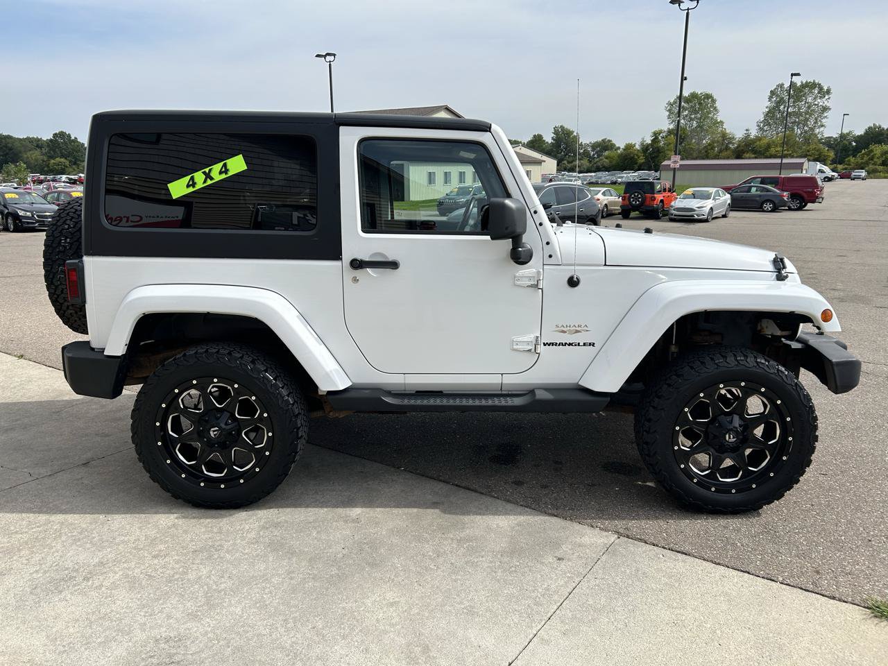 Used 2012 Jeep Wrangler Sahara w/ Dual Top Group AWD/4WD image 4