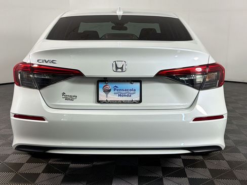 Used 2024 Honda Civic EX image 8