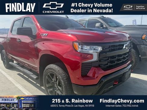 Used 2025 Chevrolet Silverado 1500 LT Trail Boss w/ Convenience Package II AWD/4WD image 1