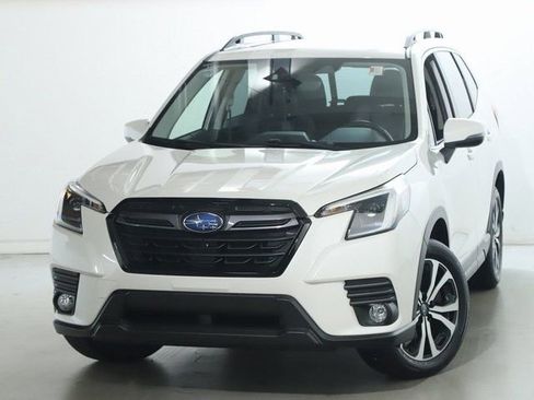 Certified 2023 Subaru Forester Limited image 3