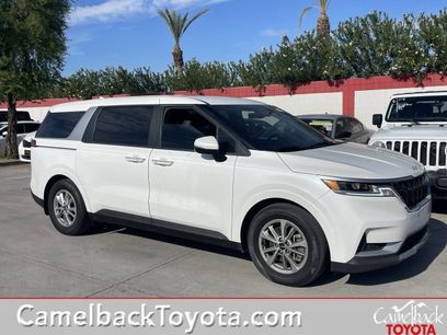 Used 2022 Kia Carnival LX w/ Paint Protection Package