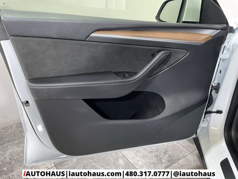 Used 2023 Tesla Model Y Long Range image 38