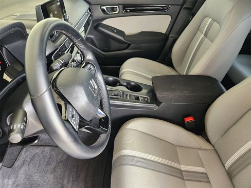 Certified 2025 Honda Civic Sport image 12