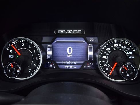 Used 2023 RAM 1500 Laramie image 23