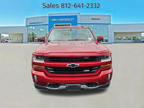 Used 2018 Chevrolet Silverado 1500 LT w/ All Star Edition image 2