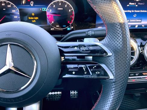 Used 2024 Mercedes-Benz GLA 250 GLA 250 image 25