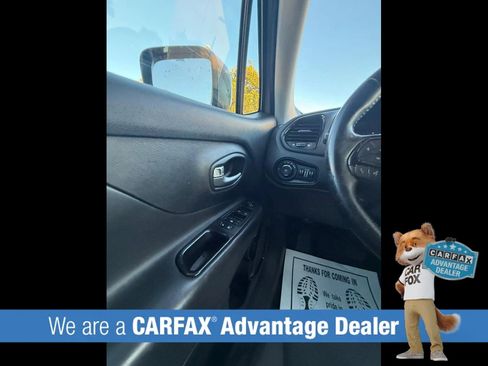 Used 2018 Jeep Renegade Altitude FWD image 16