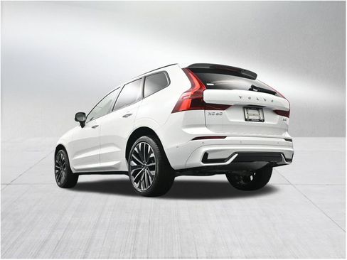 New 2026 Volvo XC60 B5 Ultra w/ Protection Package Premier AWD/4WD image 23